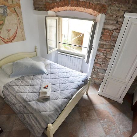 La Torre Bergamo House Hotel Bagian luar foto